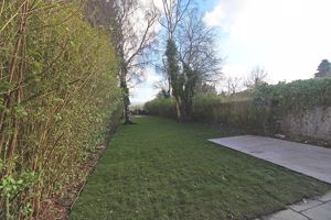 Private Gardens- click for photo gallery
